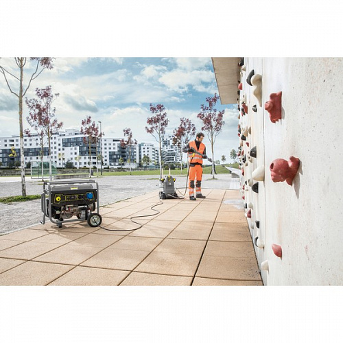 Бензиновый генератор Karcher PGG 6/1 Бензиновый генератор Karcher PGG 6/1